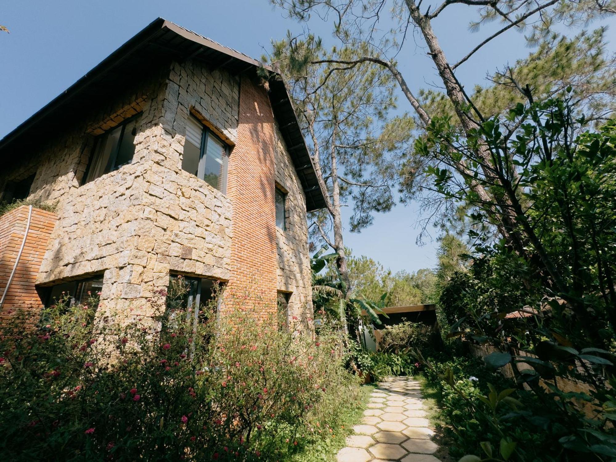 Camelia Coffee & Homestay Kon Von Kla Dış mekan fotoğraf
